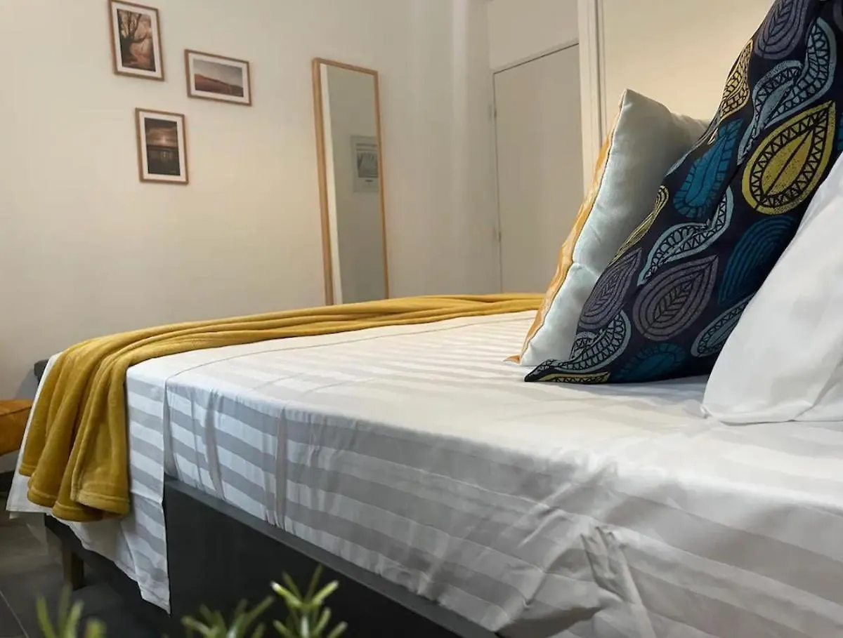 Aj - Stylish Pied-A-Terre A La Joliette - Parking Apartment Marseille